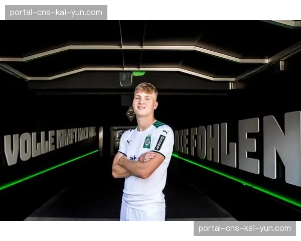 转会传闻：多家英超俱乐部派球探考察门兴格拉德巴赫年轻中卫