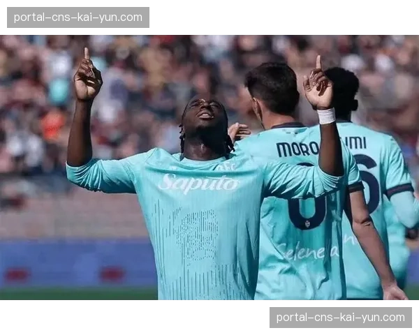 哈坎·恰尔汗奥卢30米世界波破门，赛季已贡献9球3助攻